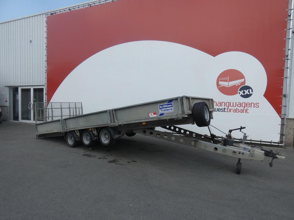 Ifor-Williams Machinetransporter tridemas 550x204cm 3500kg